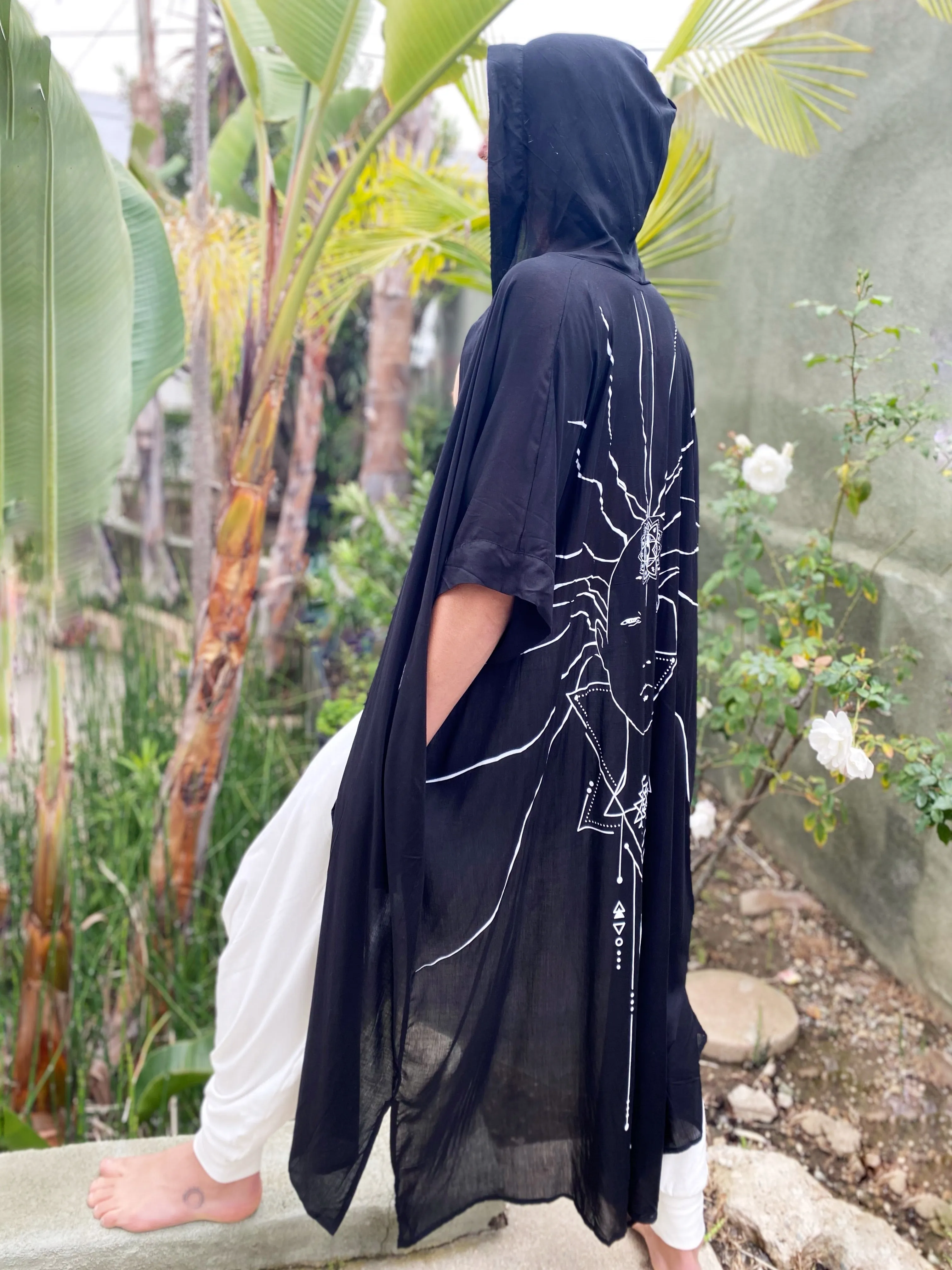 Wandering Monk | Black Kimono | Him