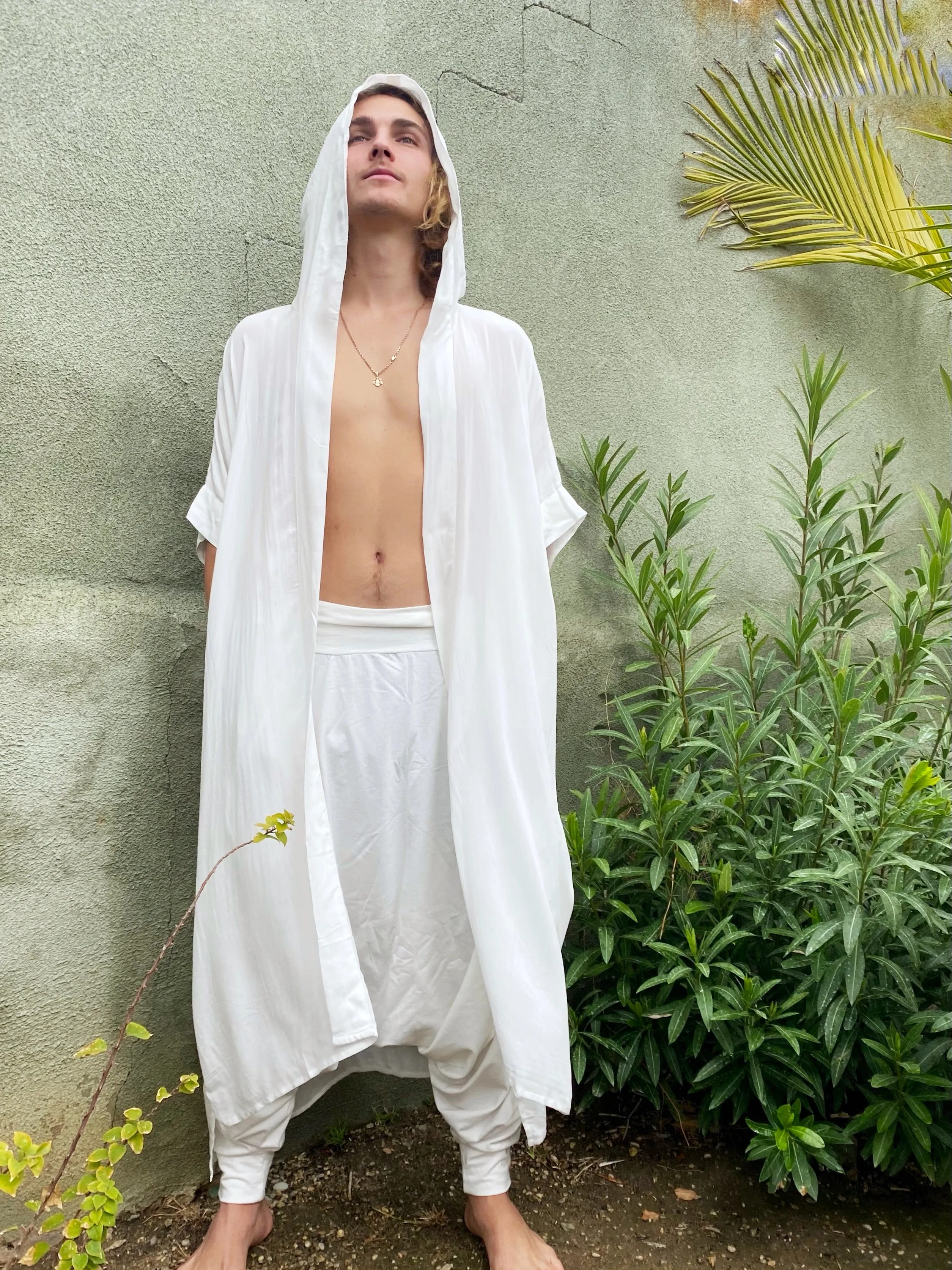Wandering Monk | Black Kimono | Him