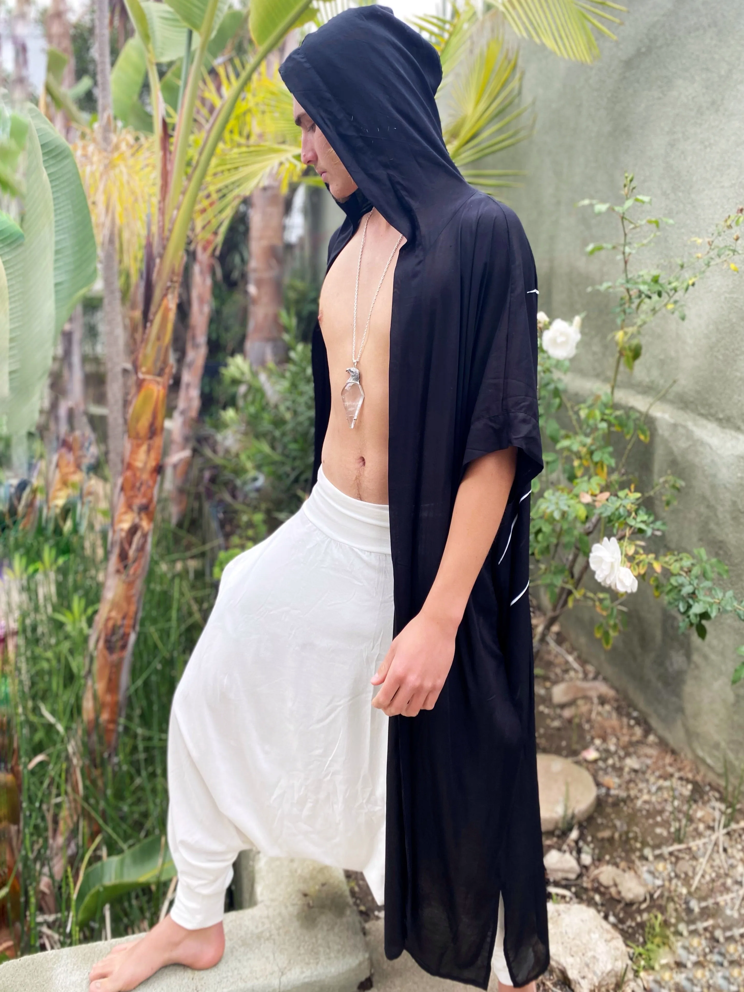 Wandering Monk | Black Kimono | Him