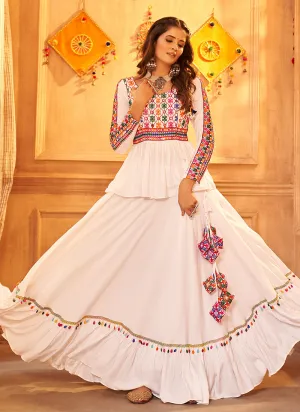 White Multi Kutchi Embroidered Rajwadi Chaniya Choli