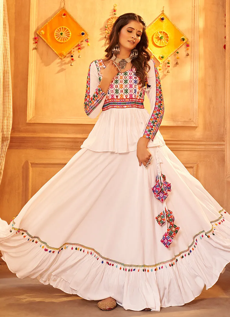 White Multi Kutchi Embroidered Rajwadi Chaniya Choli