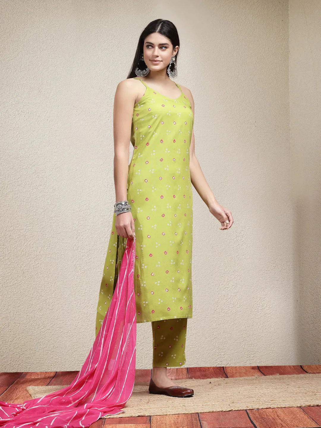 Women's Bandhej Printed Rayon Straight Kurta Pant Dupatta Set-KPDGREENVILLA