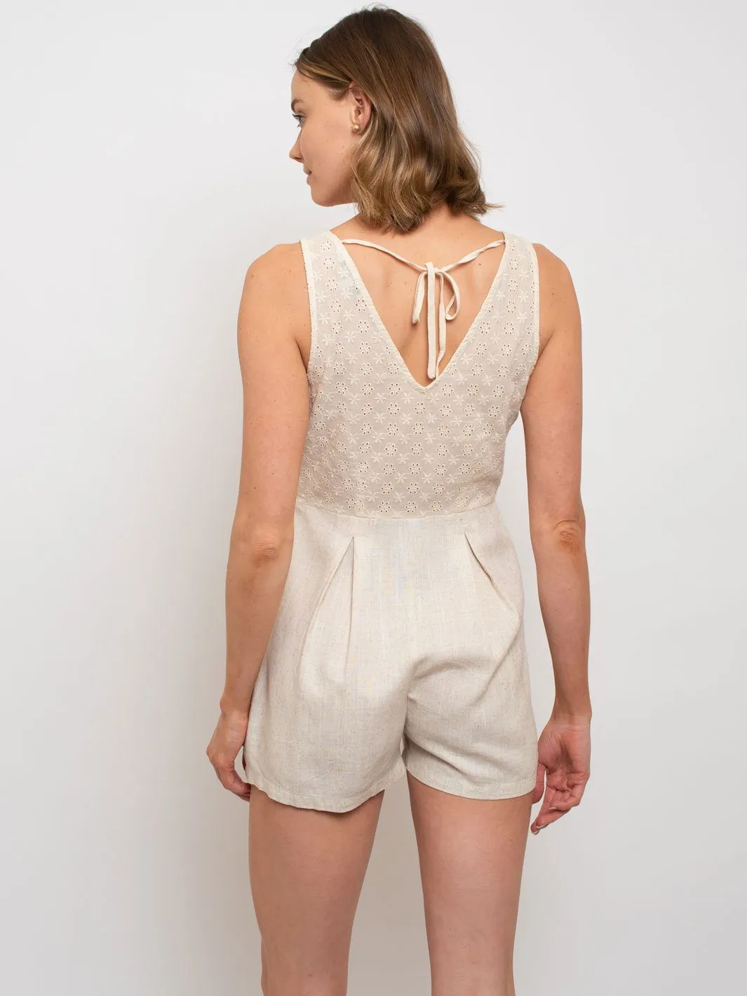 WOMEN'S FLORAL LACE ROMPER