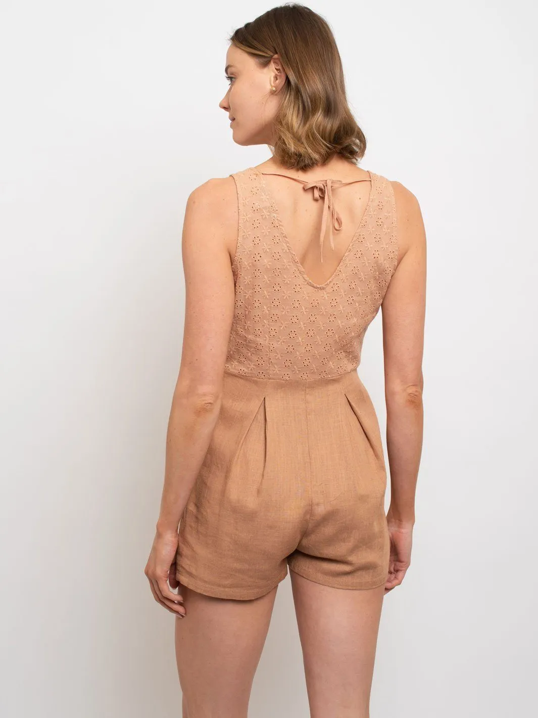 WOMEN'S FLORAL LACE ROMPER