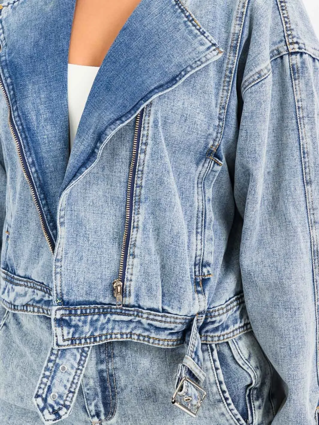 WOMEN'S LONG SLEEVE JACKET & BUTTON CLOSURE SHORTS DENIM 2PC. SET