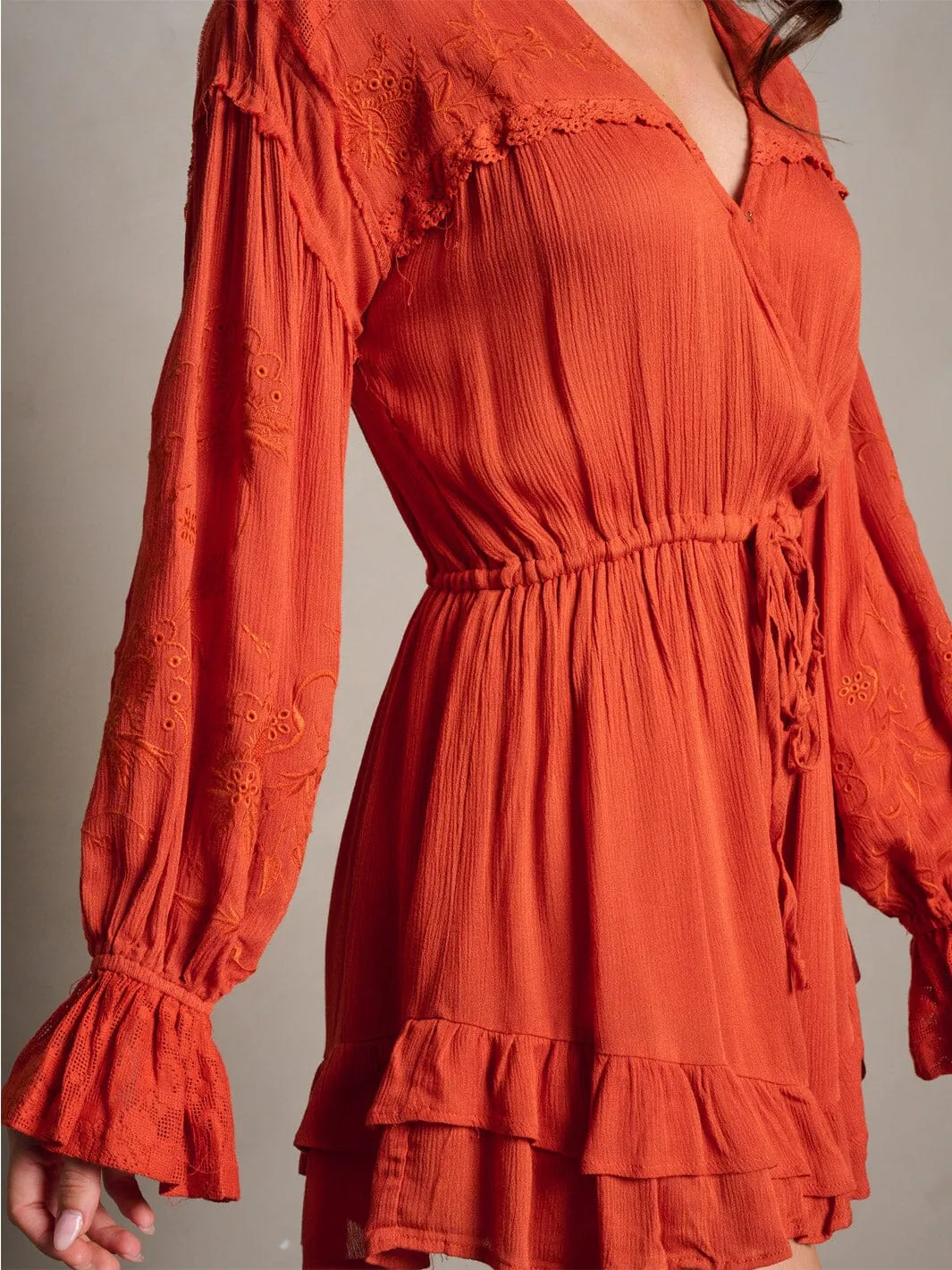WOMEN'S LONG SLEEVE SURPLICE RUFFLE ROMPER