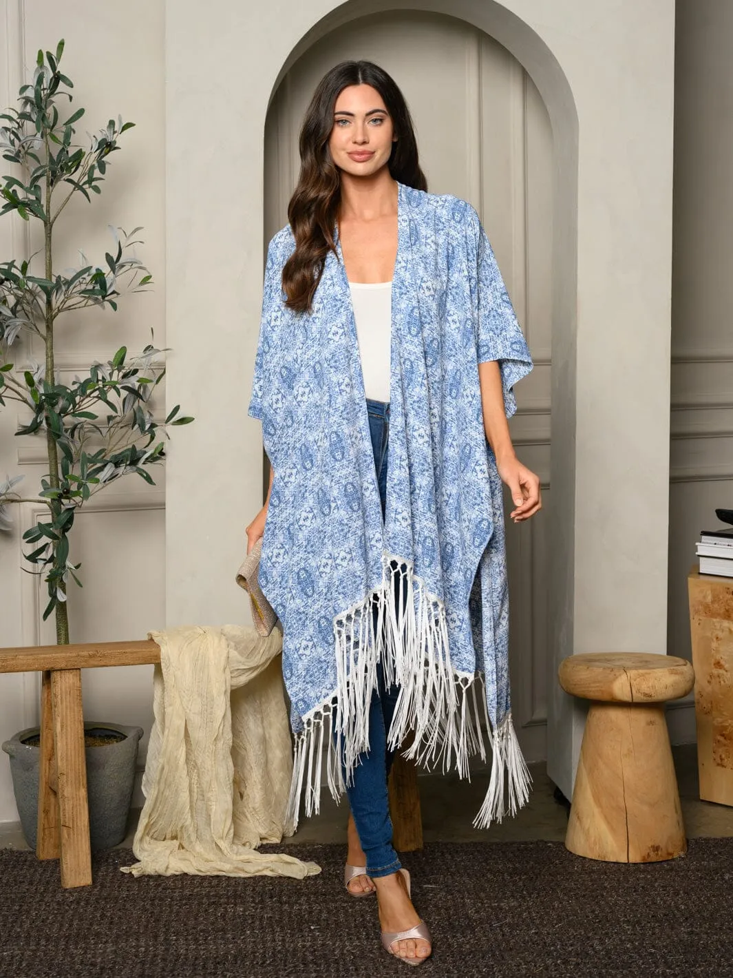 WOMEN'S SHORT SLEEVE OPEN FRONT MULTI PRINT FRINGE KIMONO